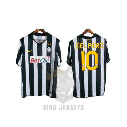 Juventus 2010/11 local