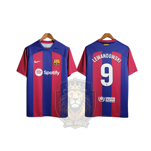 Barcelona 2023/24 local aficionado