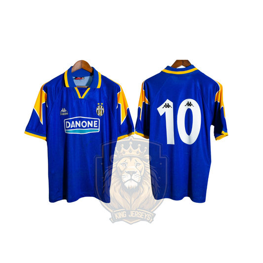 Juventus 1994/95 visitante